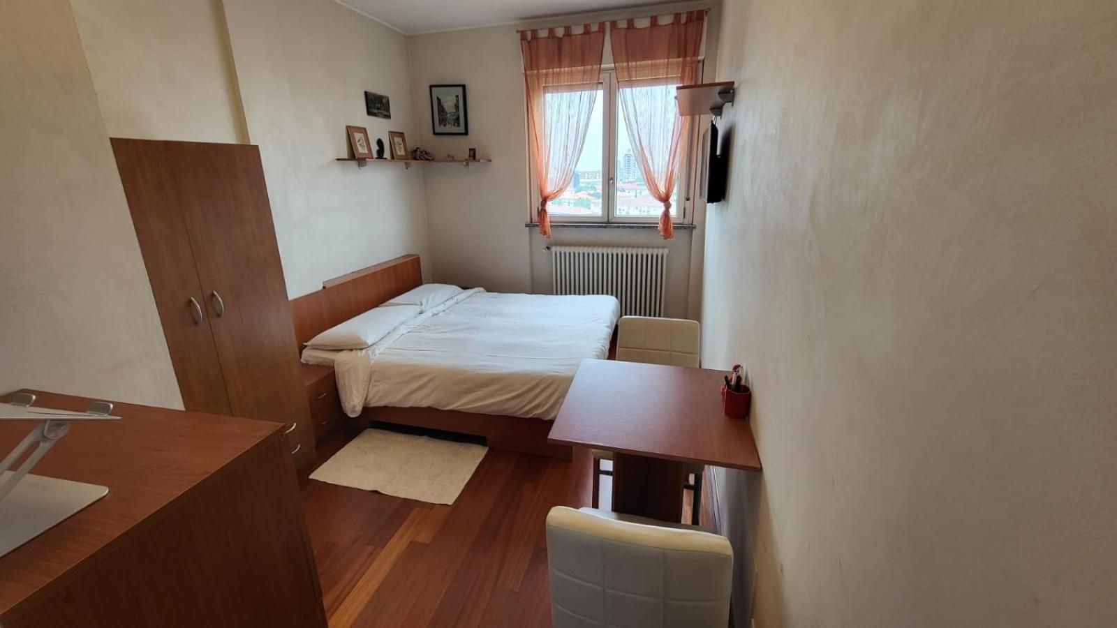 Frühstückspension - Doppia Con Bagno Privato In Stupendo Attico Con Vista Mozzafiato Mailand